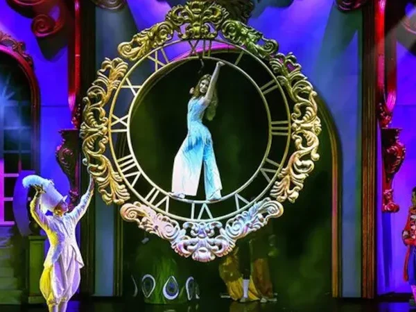 Cartel del espectáculo Cenicienta de La Fiesta Escénica