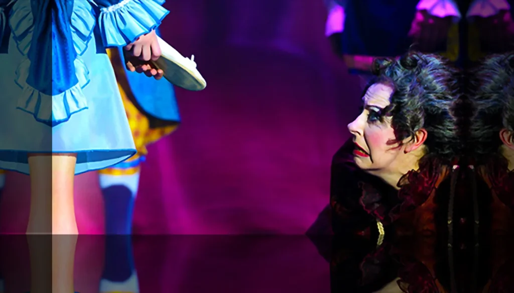 Escena de Cinderella, de La Fiesta Escénica